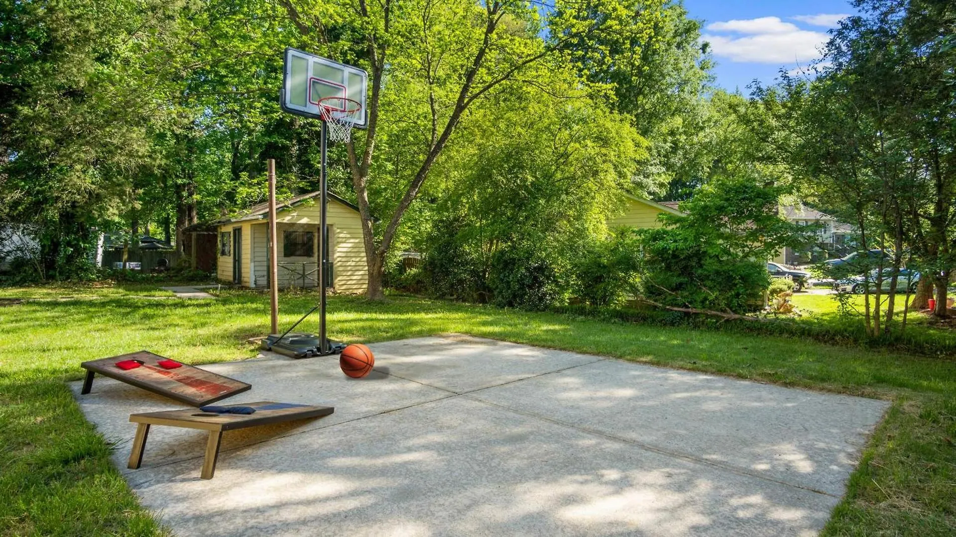 4Bd Contemporary Home With Bbq, Game Room Charlotte 0*,